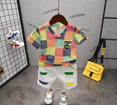 China Casual Toddler Boy's Clothing Set Summer Tulle T-shirt And Ripped Jeans Clothing Set For Kids for sale