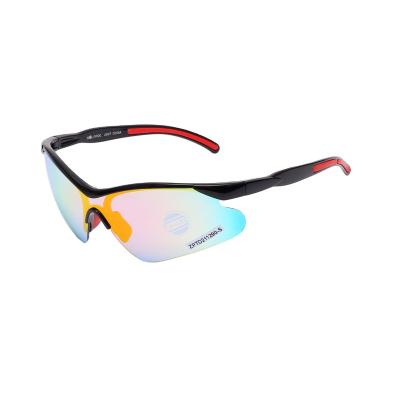 China Outdoor Climbing Sports Sunglasses UV400 Silicon Climbing Lightweight Sports Cycling Sunglasses Windproof Sunglasses for sale