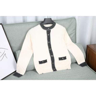 China Fashion simple ladies anti-pilling white cotton round neck long sleeve cardigan sweater for autumn and winter for sale