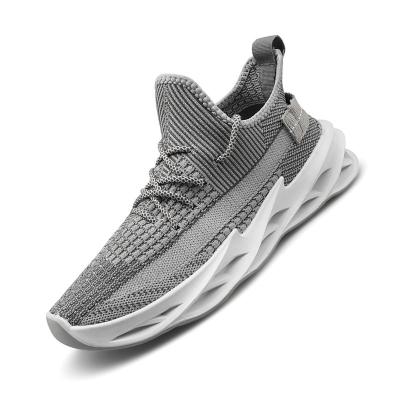 China New Summer Breathable Flight Knit Slip On Running Shoes Light Up Men Breathable Casual Sneakers for sale