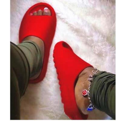 China CUSHIONING Genuine Original Plated Slides Flip Flop Wholesale Home Slipper Custom Red Cartoon Shoe Men Women Good Quality for sale