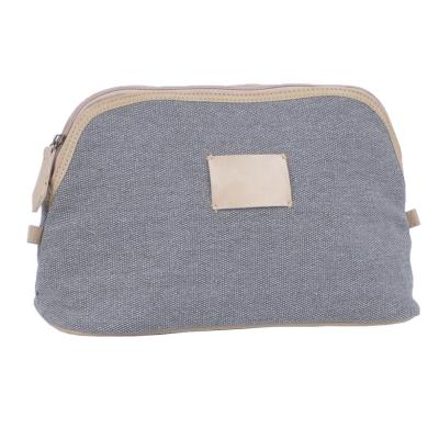 China Durable Recycled Canvas Binds Fashion Cosmetic Bag Travel Manufacturer Wholesale Beauty Bag Cosmetic for sale