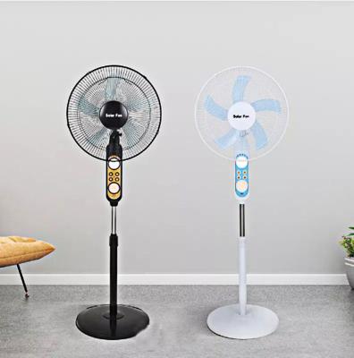 China 16 Inch AC DC Rechargeable Solar Fan Wireless Powered With Battery Remote Control for sale