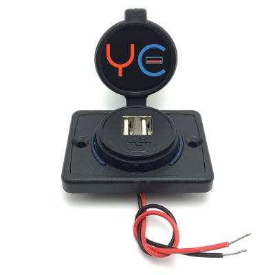 China 12V -24V Coach Panel Mount DC 24V Car 3.1A Dual USB 12V USB Charger Charging Socket Left for sale