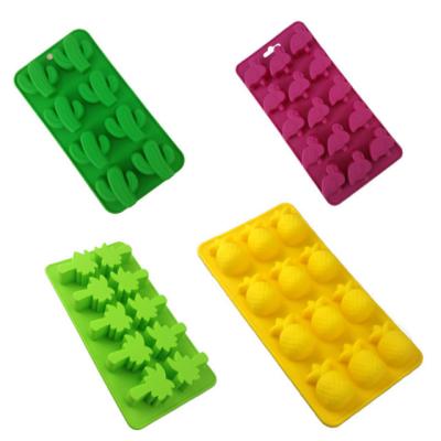 China Viable Silicone Pet Ice Tray Fruit Shape DGCCRF LFGB Tests ISO Audit / BSCI ICS for sale