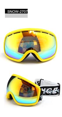 China Womens Snowboarding Goggles with PC lens TPU frame for sale