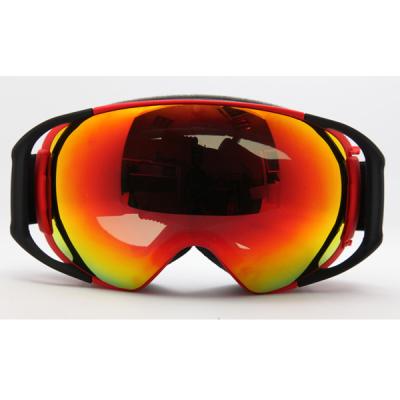 China UV400 Customized Snow Boarding Goggles / Mirror Lens Ski Goggles For Men for sale