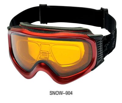 China Tres capas de esponja planas o gafas de la snowboard del esquí de la lente esférica, gafas menores del esquí en venta