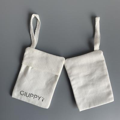 China Recyclable Organic Custom Canvas Jewelry Flip Bag Bracelet Packaging Muslin Cotton Drawstring Bag With Logo for sale