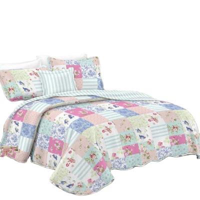 China CLASSIC Customized Printed Microfiber Comforter Set Bedding Sets With Curtains for sale