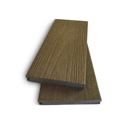 China Modern High Strength Long Service Lifetime Co-extruded Wood-Plastic Flooring for sale