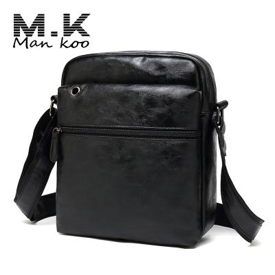 China New Convenient Men's Shoulder Bag Men's Business Sling Men's Bag for sale