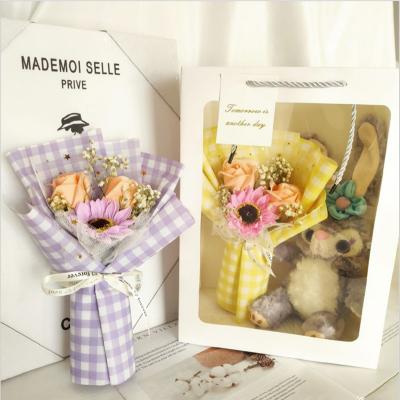 China Hot Sales Recyclable Waterproof Bouquet Paper Bag Bouquet Bag With PVC Clear Window for sale