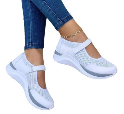 China Factory Outlet New Styles Women's Round Flat Shoes Summer Vulcanized Shoes Solid Color Thick Bottom Women's Sandals Fashion Casual Style for sale