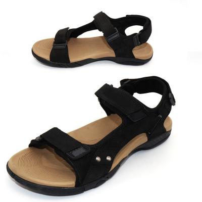 China Men's Flat Sandals Summer Genuine Leather Soft Comfortable Male Beach Outdoor Slippers for sale