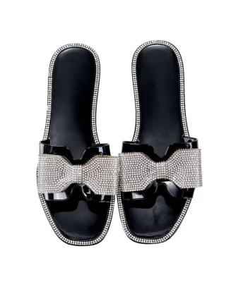 China Cushioning Fashion Rhinestone Elegant Slippers High Quality Women's Slippers Beach Women's Sandals for sale