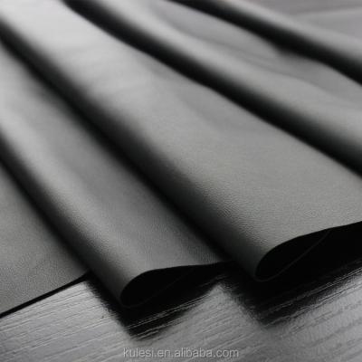 China Soft 100% Soft 0.45mm Thickness Polyester 50D 72F DTY 105GSM Brushed Fabric Knitted Fabric Abrasion-Resistant For PU Lining for sale