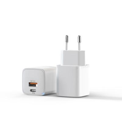 China Mobile Phone CE, FCC, ROHS Certified US EURO Style 33W PD QC Fast Wall Charger for sale