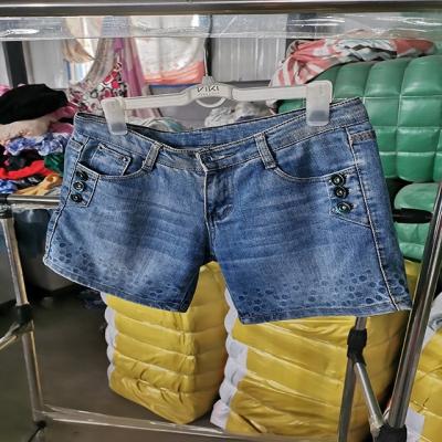 China Mixed second-hand clothing wholesale high quality summer used clothes used denim shorts and used jeans cheap clothes for sale