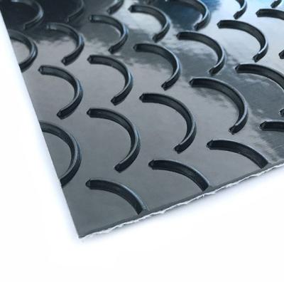 China Oil Resistant PVC Conveyor Belt Crescent Moon Anti-Slip Black PVC Belt For Conveyor for sale