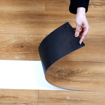 China Self Adhesive Wood Design Peel And Stick Flooring Covering Piso Adhesivo Pvc Sticky Tiles Pvc Lvt Vinyl Flooring Sticker for sale