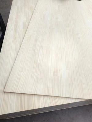 China Wholesale Pine Wood Timber Radiation Pine 4 * 8 Foot AA AB Plug Board For Furniture for sale