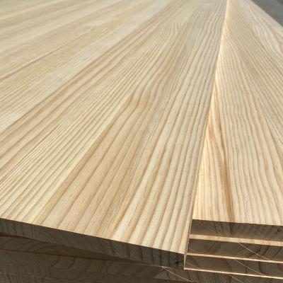 China Hot Sale Raw Natural Pine Board Solid Wood Finger Jointed Panels for sale