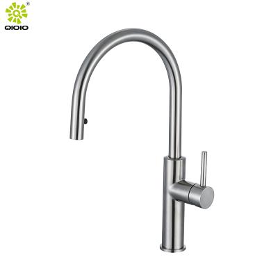 China Contemporary Lead Free QIOIO 304 Stainless Steel Hot And Cold Pull Out Brushed Kitchen Faucet for sale