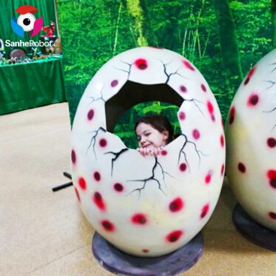 China China Chinese Style Fiberglass Resin Easter Artificial Huge Dinosaur Eggs For Outdoor Decoration for sale