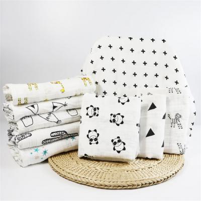 China Disposable Soft Baby Blankets 100% Organic Cotton Muslin Newborn Receiving Wrap for sale