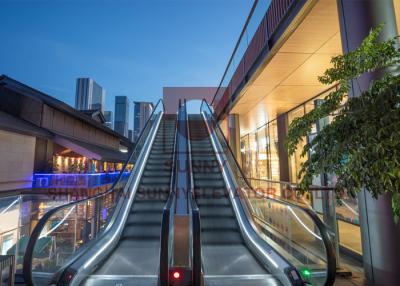 China Tipo seguro económico escalera móvil al aire libre del elevador anchura del paso de 600m m/de 800m m/del 1000Mm en venta