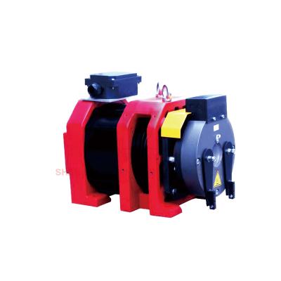 China Load 450kg Gearless Elevator Machine Motor For Home / Villa Elevator Lift for sale