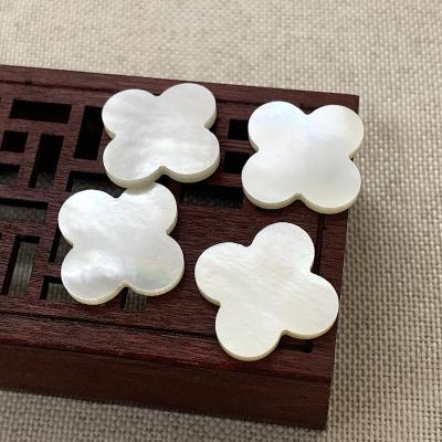 China Game or Color Fire Ready to Board Four Leaf Clover White Shell Hand Carved Pearly Clover for sale