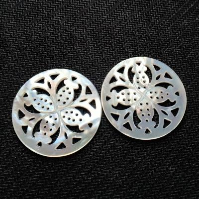 China Jewelry Making Natural White Shell 30mm Round Hollow Mother Of Pearl Carving For DIY Jewelry for sale