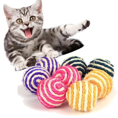 China Toy Product Cat Supplies Training Pet Scratch Scratch Game Sisal Rope Armor Ball Puzzle Viable Behavior Cat Pet Catch Chewing Toy for sale