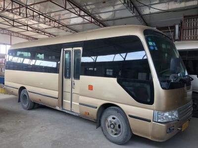 China Benutztes Stadt-Bus-Küstenmotorschiff Toyotas mittleres, aus zweiter Hand 25 Sitz-Toyota-Küstenmotorschiff-Touristenbus zu verkaufen