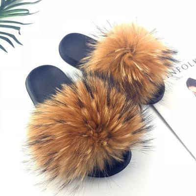 China Anti-slippery Slippers Women's Faux Fox Fur Slippers Fluffy Fur Slides for sale