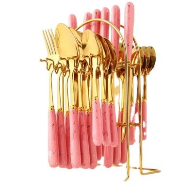 China Best Sustainable Good Selling Price Hengyao Gold Plated 24 Pcs Cutlery Set Stainless for sale