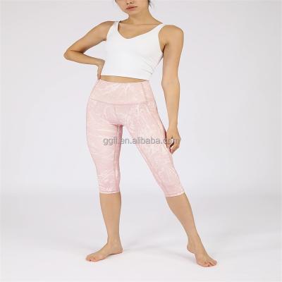 China Anti-pilling Women's High Waisted Running Sweatpants With Pockets Tight Quick Dry Yoga Pants Yoga Gaiters for sale