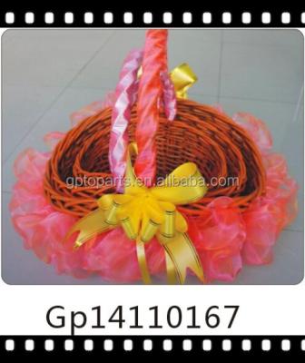 China Rattan basket from India as a fruit basket decoration for weddings for sale