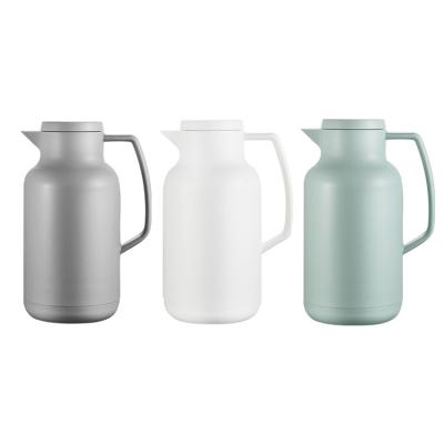 China Best Vacuum Flask Fiji Plastic Thermos Bottle PORTABLE Best Price Insulated Water Plastic Thermos Bottle for sale