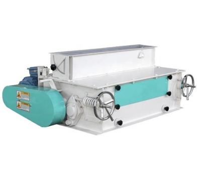 China CE New SSLG Chicken Feed Pellet Crusher Shredder Shrimp Feed Pellet Grinding Machine For Sale for sale