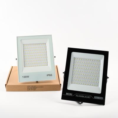 China Hot Sale Outdoor Ip66 Outdoor ip66 Led Flood Light 100w 150w Smd Led Flood Light With 2 Years Warranty for sale