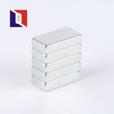 China Industrial Magnet Customized Rare Earth Magnet Block Strong Permanent Neodymium Magnet à venda