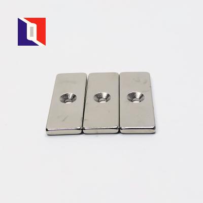 Китай High Quality Industrial Magnet Blcok Ndfeb Milled Magnet For Magnetic Hooks продается