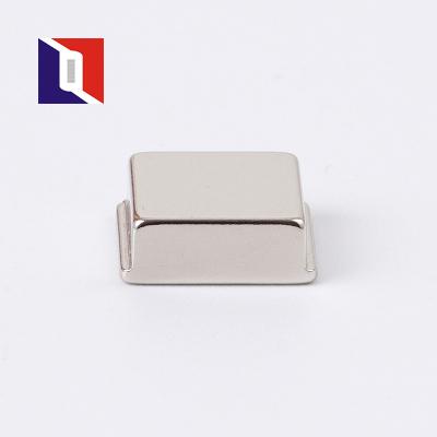 Китай Industrial Magnet Stage Formed Neodymium Magnet Customized Sintered Ndfeb Magnet Block продается