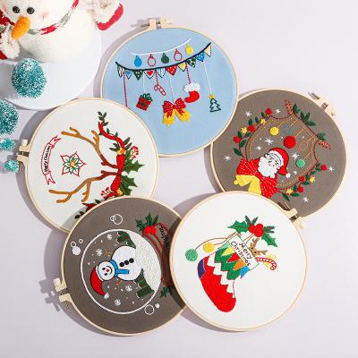 China Europe 2021 new design embroidery kit Christmas home decoration needlework cross stitch kit diy gift suitable for beginners for sale