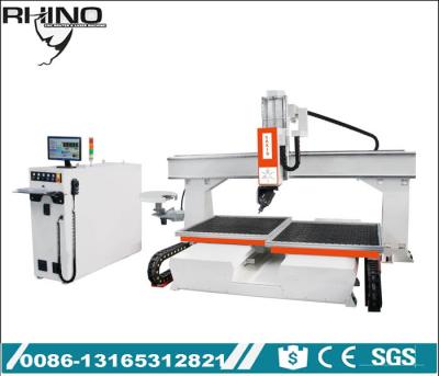 China Router de madeira resistente do CNC de 5 linhas centrais, tipo econômico tabela industrial do router do CNC à venda