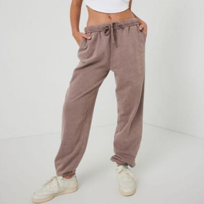 China Anti-Wrinkle High Waisted Oversized Fleece Women Loose Plain Sweatpants Ladies Loose Fit Jogger Women Sport Joggers for sale