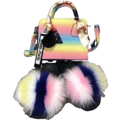 China Fashion Trend Wholesale Women Slides Sandal Fur Slippers Furry Sandals With Matching Bag Purseurse for sale